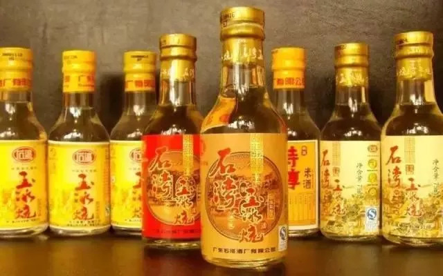 品酒师|十二大香型白酒有哪些区别 白酒品评鉴别技巧