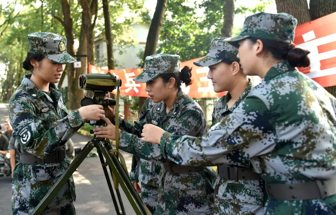 军训教官篇|其实军训场上的教官是这么练出来的!