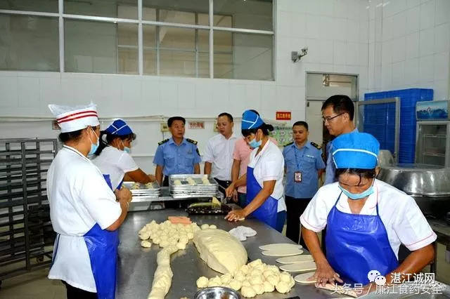 开学伊始,廉江市对学校食堂及配餐单位突击检查!