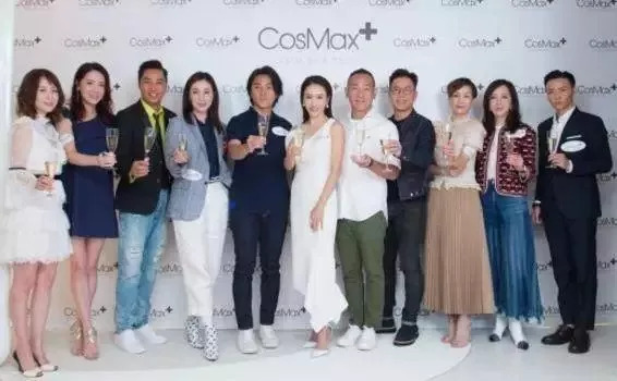 去年,黎姿成功将弟弟的cosmax医学美容公司在香港创业板挂牌上市.