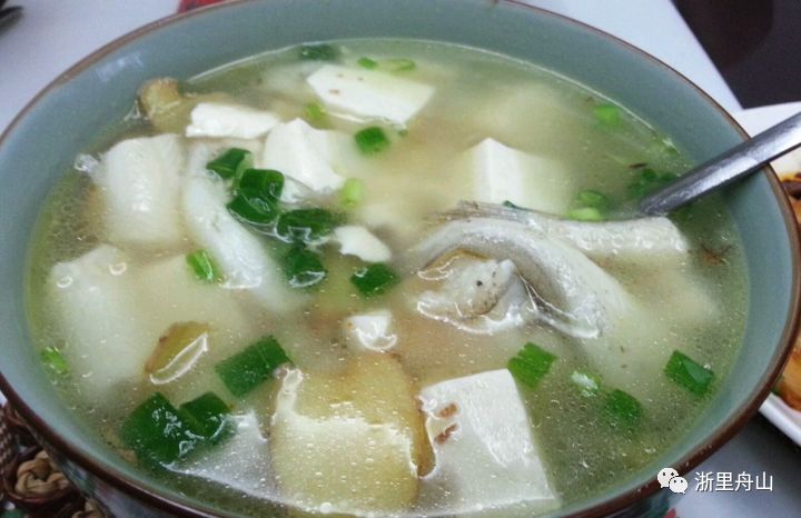 龙头鱼豆腐汤 图片来自网络 以上三种 是小编最喜欢的龙头鱼吃法