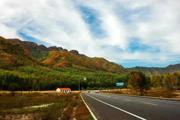 本桓公路辽东秋天最繁忙的公路带你去最秋天的地方看枫景
