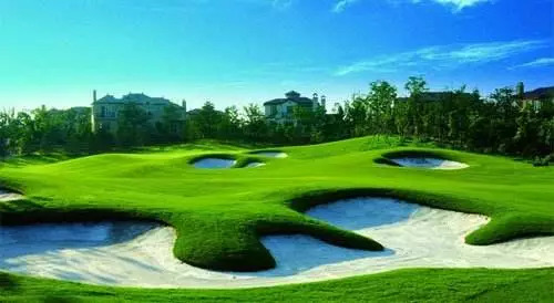 全球至靓高尔夫球场逐个数,秋高气爽边打golf边旅行乐