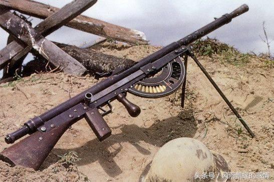绍沙m1915轻机枪是法国士兵的噩梦,美军买了37000挺也骂声不绝!