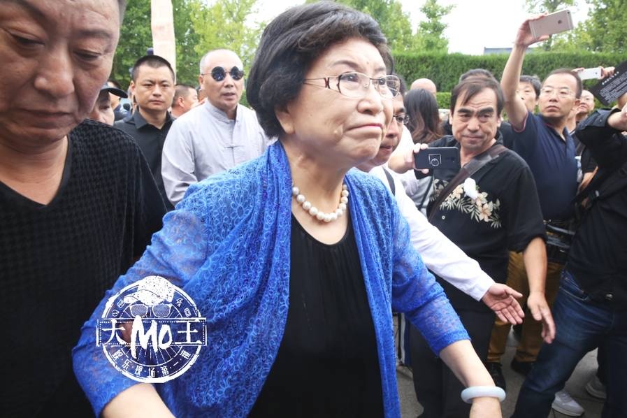 刘兰芳叹单田芳去世是评书界的损失 悲伤忆共事过往