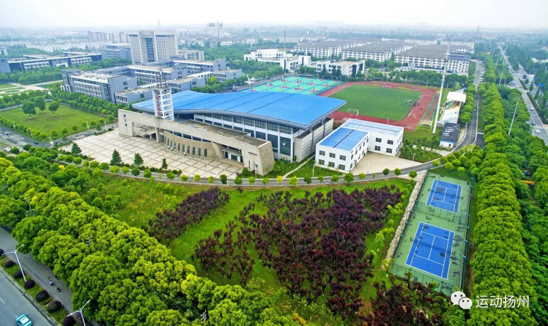 扬州工业职业技术学院体育馆于2016年6月进行场馆升级改造,历时