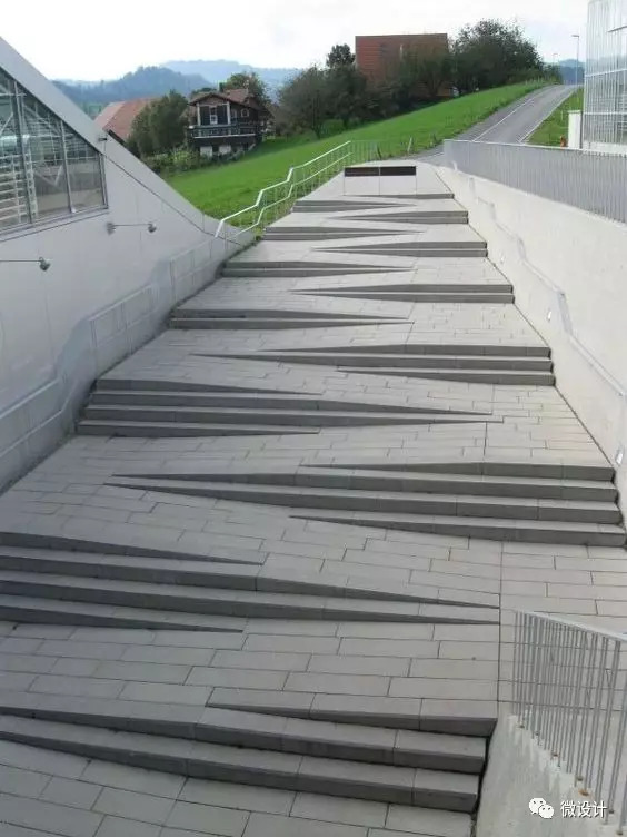 当坡道遇到台阶,该怎样设计?