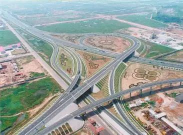 本项目的建设,符合山东省高速公路网规划,对完善博山区高速公路网