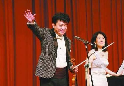 77岁著名小提琴家盛中国去世,他与小20岁日本妻子24年
