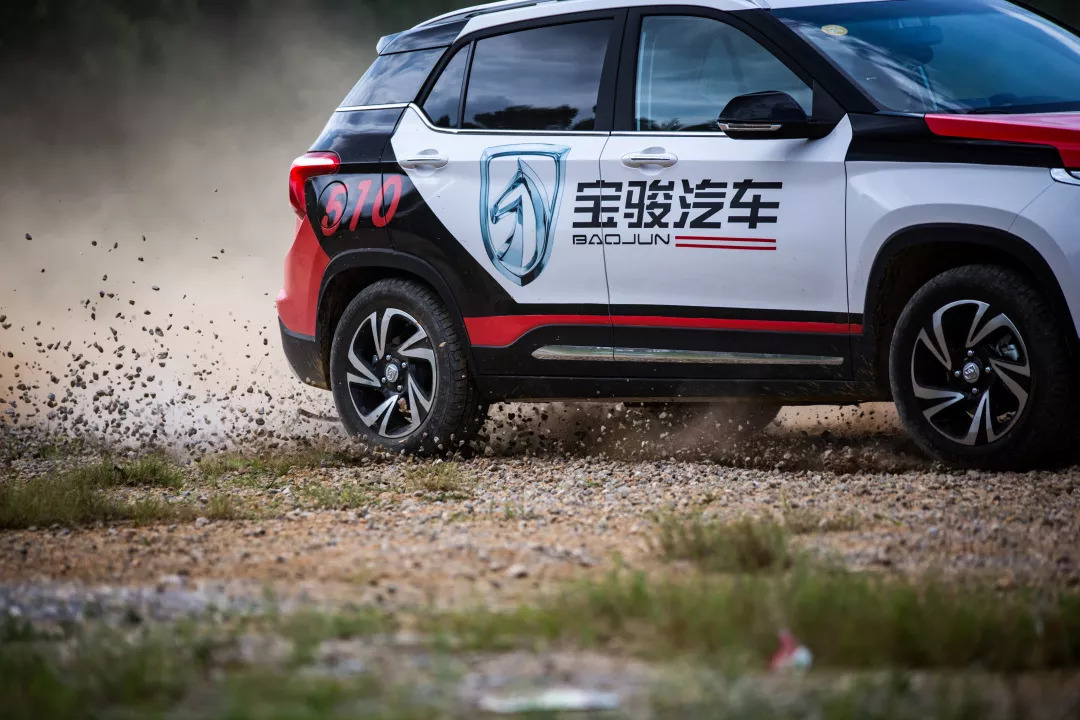 宝骏510(参数|图片)参加2018年ccpc量产车性能大赛 自然吸气 小型suv