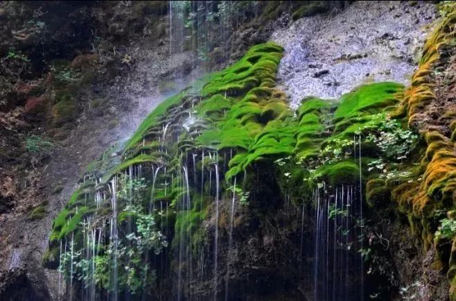 百里山水画廊滴水壶景区