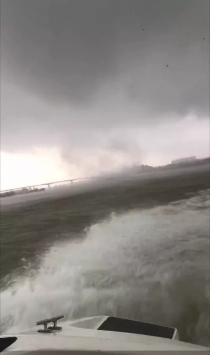 顺德雷雨大风黄色预警信号继续生效,佛山今天出现龙卷风!