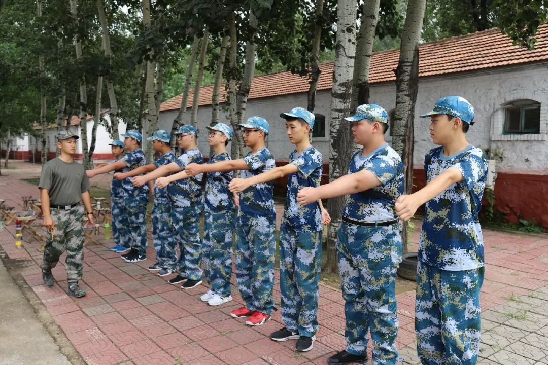 盛华基地:北京市第二外国语学院附属中学军训纪实