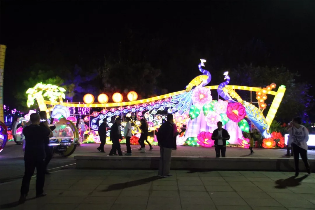 湿地之都 灯耀盘锦 2018辽宁秋季旅游暨首届盘锦辽河湿地国际灯会盛大