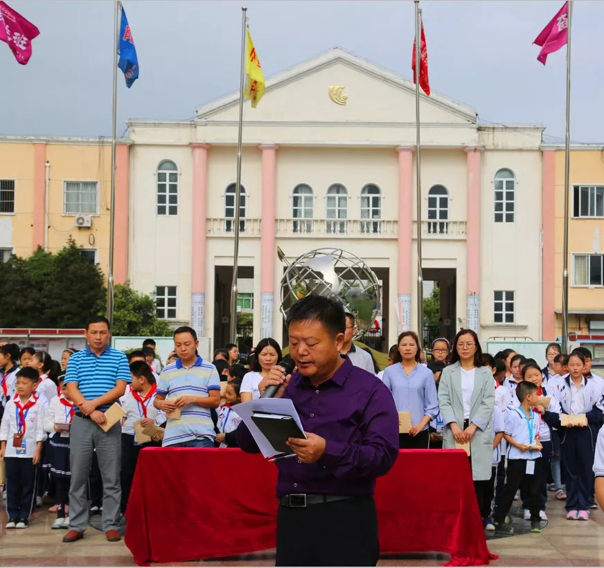 病魔无情,校园有爱!涟水外国语小学为患白血病学生募捐