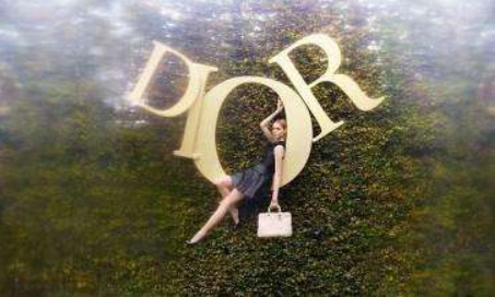 Dior法国官网带大家了解迪奥背后的品牌故事