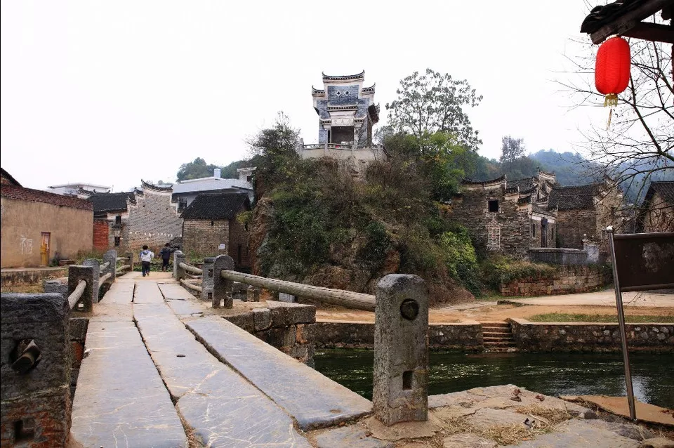 中國風水絕佳的古村，建築違背常規，專家都不懂怎麼回事！ 旅行 第2張