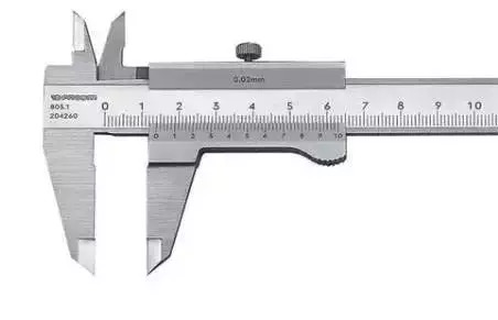 但是万万没想到,汉代王莽时期就有了和现代的游标卡尺几乎一模一样的