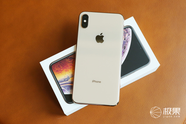 iphone xs max图赏:全新配色,尽显苹果式的高格调