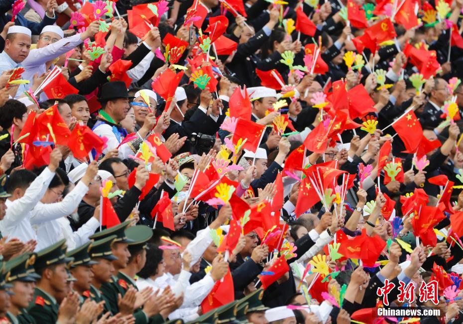 宁夏回族自治区成立60周年庆祝大会在银川举行