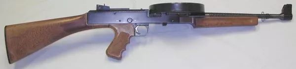世界名枪赏析第一百二十七期american180冲锋枪