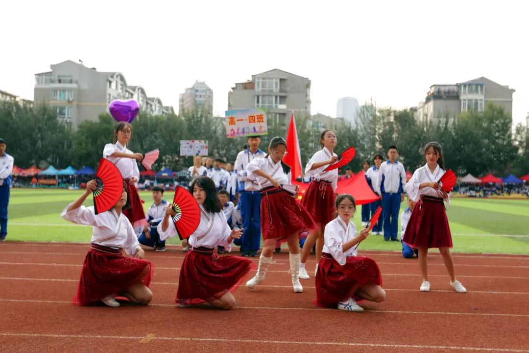 再现民族风情共享体育精彩第七届沈阳五中体育文化节之民族运动会盛大