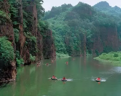 本溪多少人口_辽宁最争气的城市,面积没本溪大,人口没丹东多,却能紧追鞍山(2)