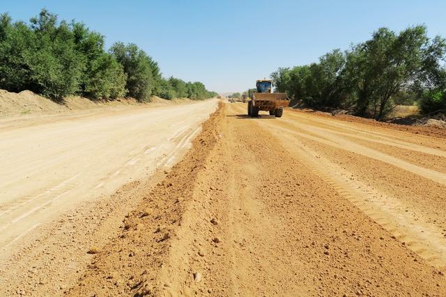 漂亮,欣赏一组高速公路的路基施工