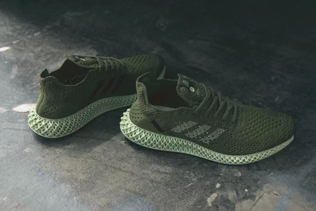 jason luk 不得不说 adidas futurecraft 4d 的联名鞋款是今年以来