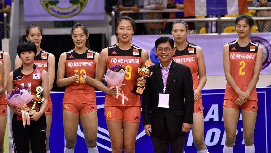 女排亚洲杯夺冠3人获最佳!刘晏含场均24分mvp 丁霞师妹最大发现