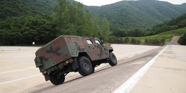 起亚轻型战术车kltv即将装备韩国军队