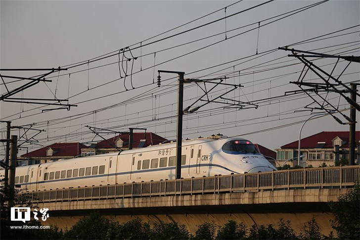 广深港高铁今开通：香港至北京不到9小时