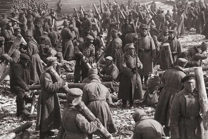 西伯利亚战俘营:德国战俘看不起日本战俘,原因让人啼笑皆非