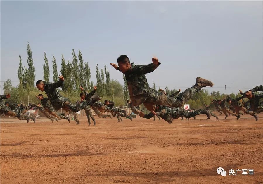 十张图带你速看武警官兵克敌硬