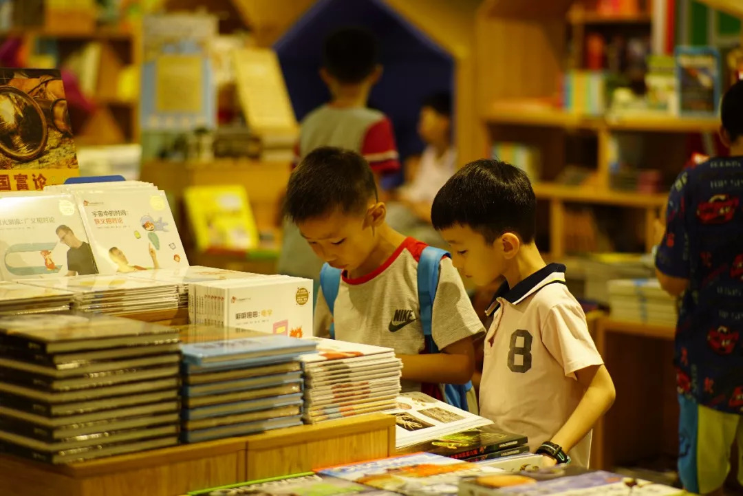 重庆首家儿童主题书店：为孩子打造一个童梦乐园