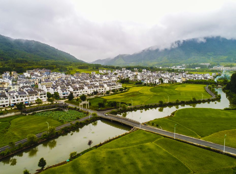 游走太平漫步秋日田园探寻美丽古村