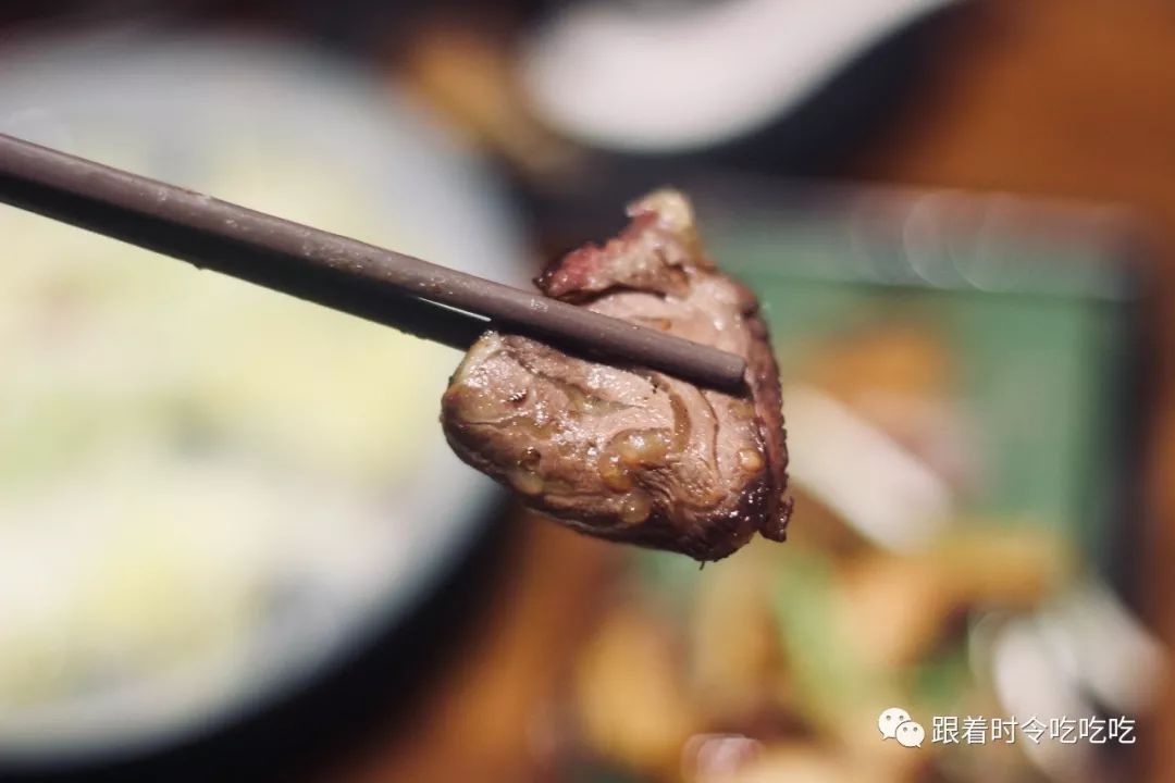 吃完这顿牛羊肉食料理,我再去燃烧我的卡路里!_明炉