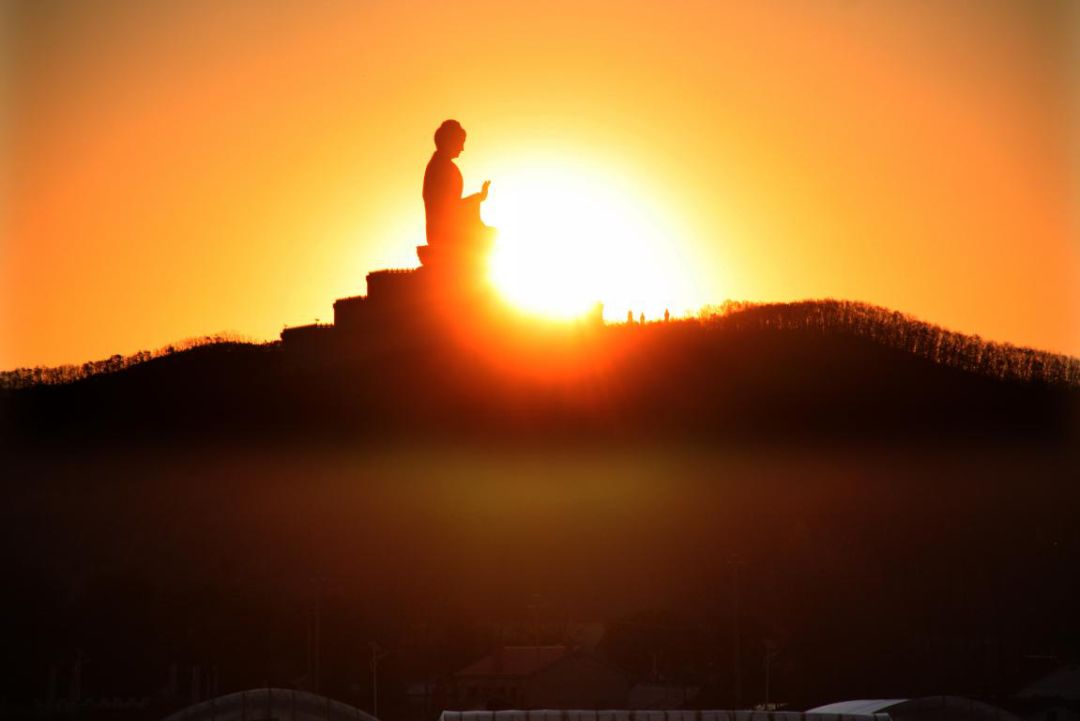 趁着金秋佳节来一次六鼎山之行,欣赏这山间自然美景,感悟这佛国新胜之