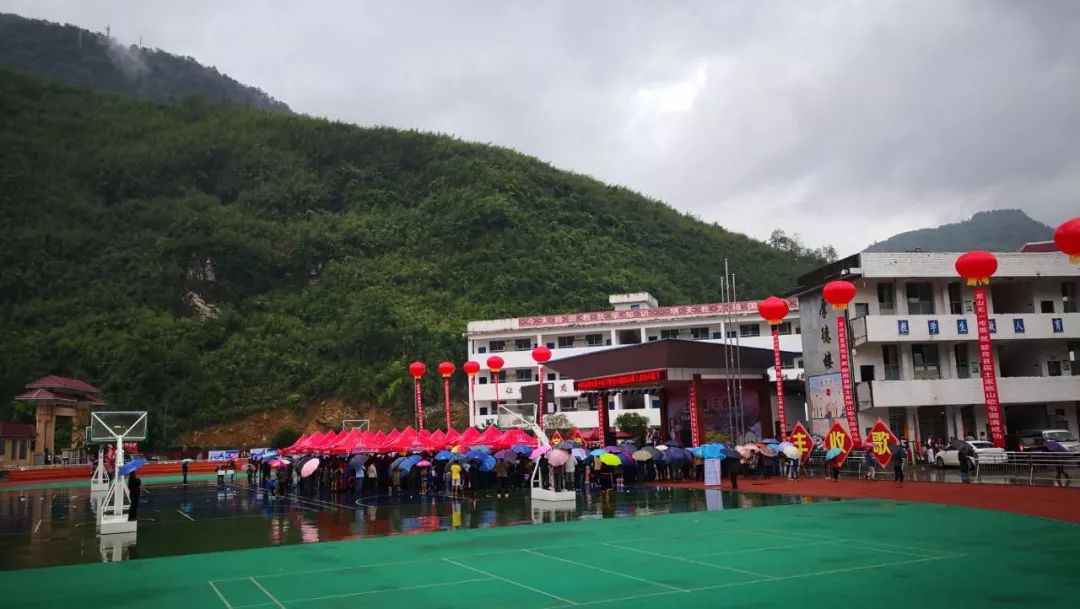 在雨中在靛房我怼过你