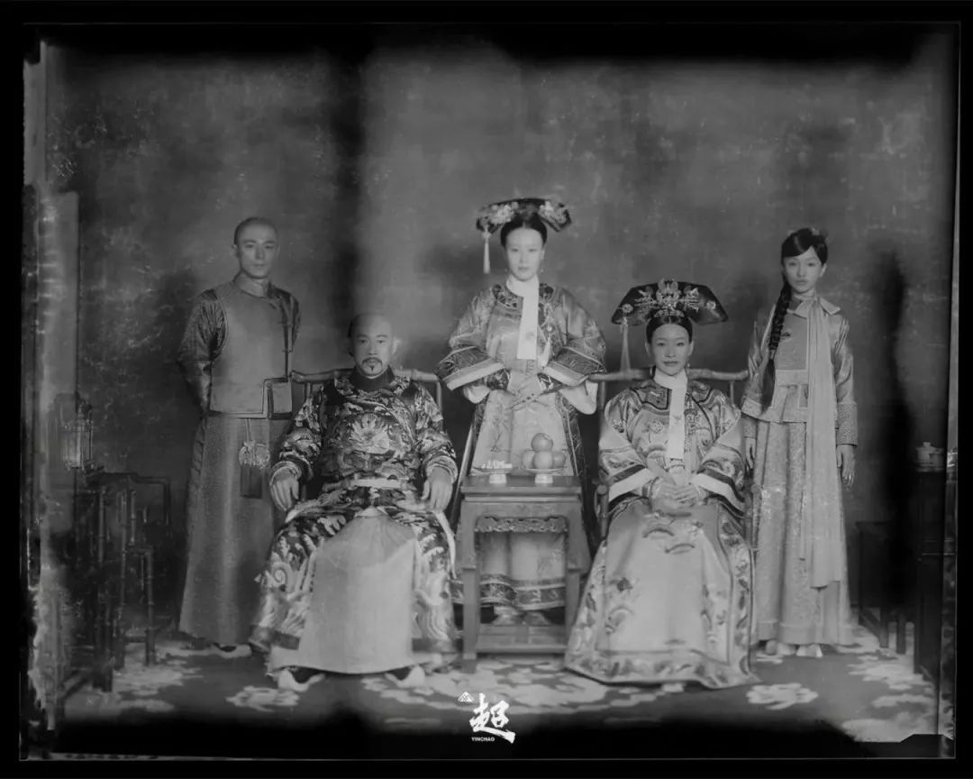 湿版摄影又称火棉胶摄影法(wet plate collodion) 它是一门来自19