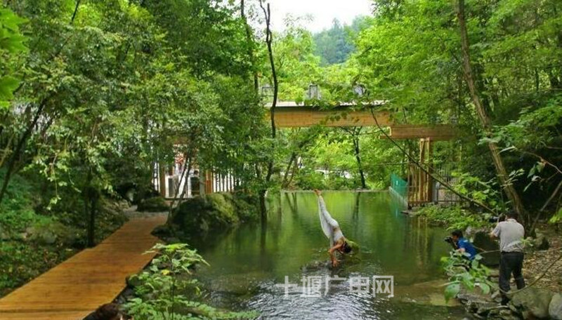 竹溪黄花沟 人间爱情谷_景区