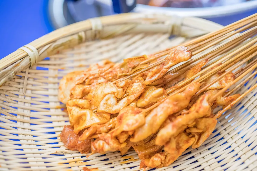 会穿越的串串店,带你走进不一样的80年代