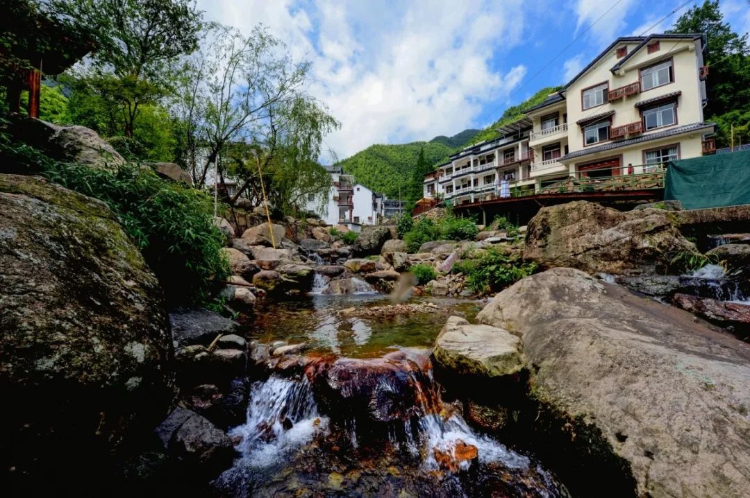 余杭山沟沟村 余杭区山沟沟景区介绍 余杭山沟沟风景区图片 大山谷图库