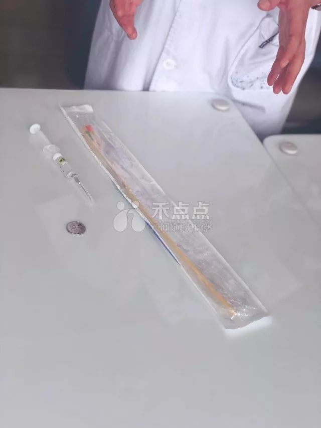 4岁熊孩子误吞硬币,嘉兴医生冷静地拿出一根导尿管