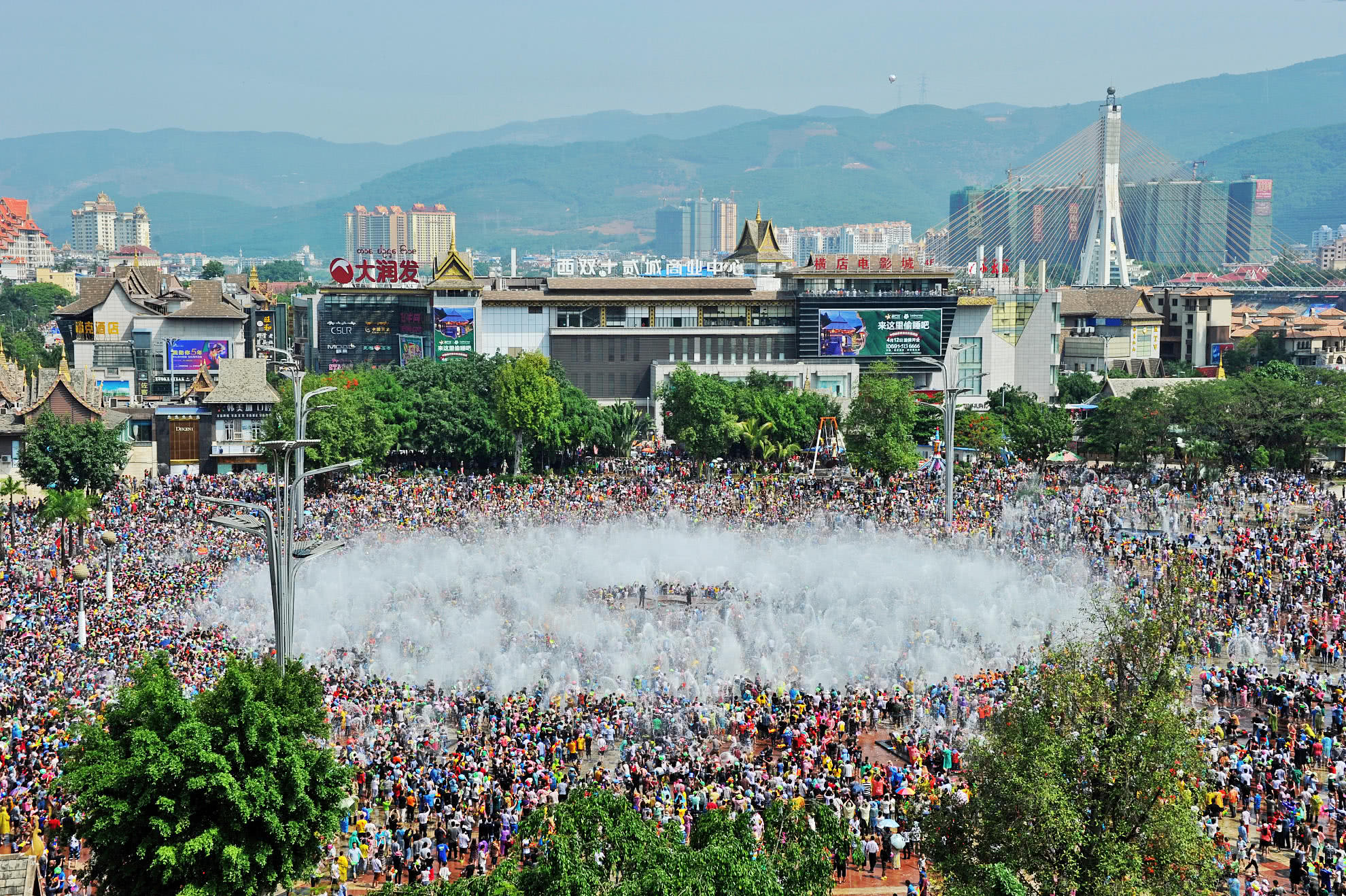 西双版纳gdp_西双版纳风景图片