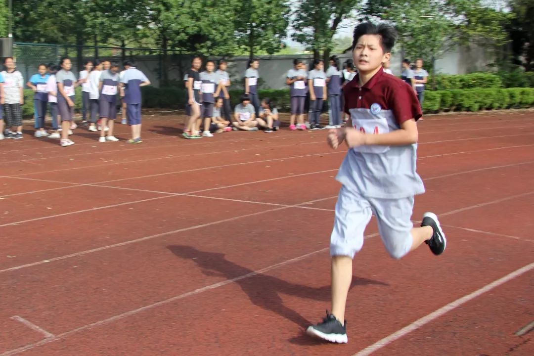 顽强拼搏永不言败丨义亭镇中第二十一届秋季田径运动会圆满落幕