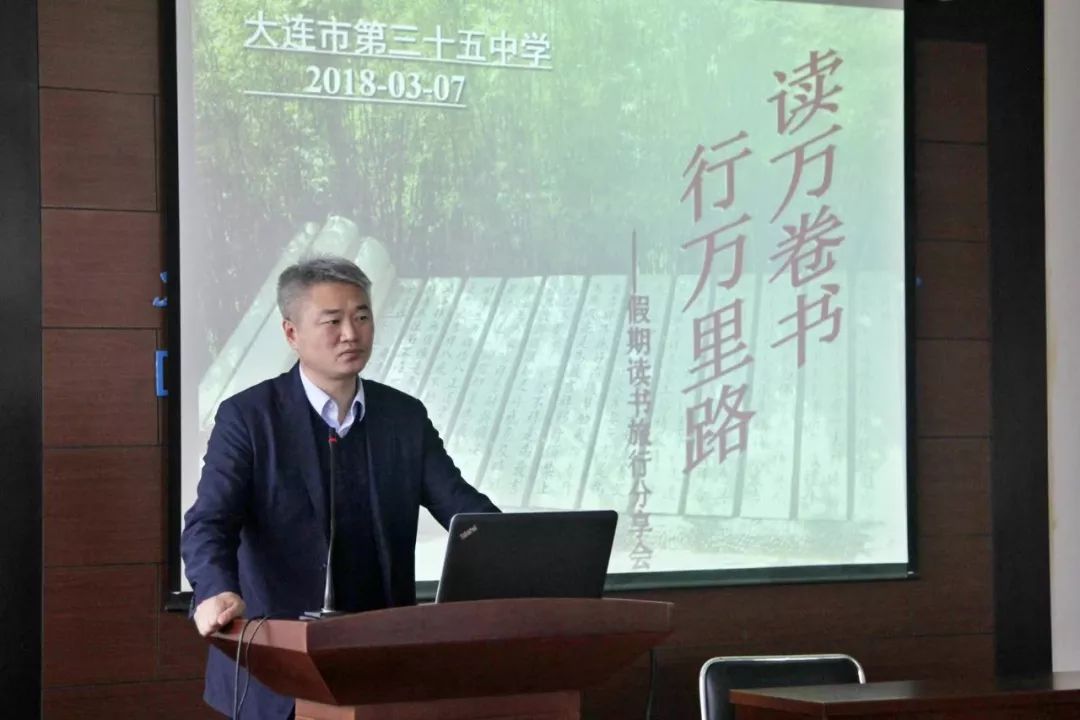 "大连市精神文明先进个人"中山区特等劳动模范"大连好人"等荣誉称号