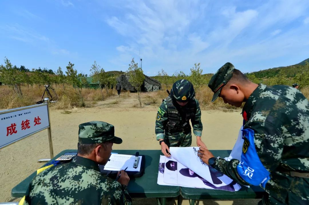 直击武警部队第二届巅峰特战比武竞赛现场附现场视频