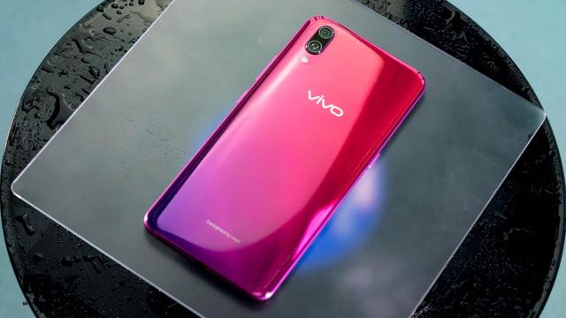 vivo x23与华为p20 pro,谁才是适合年轻人的旗舰?_设计