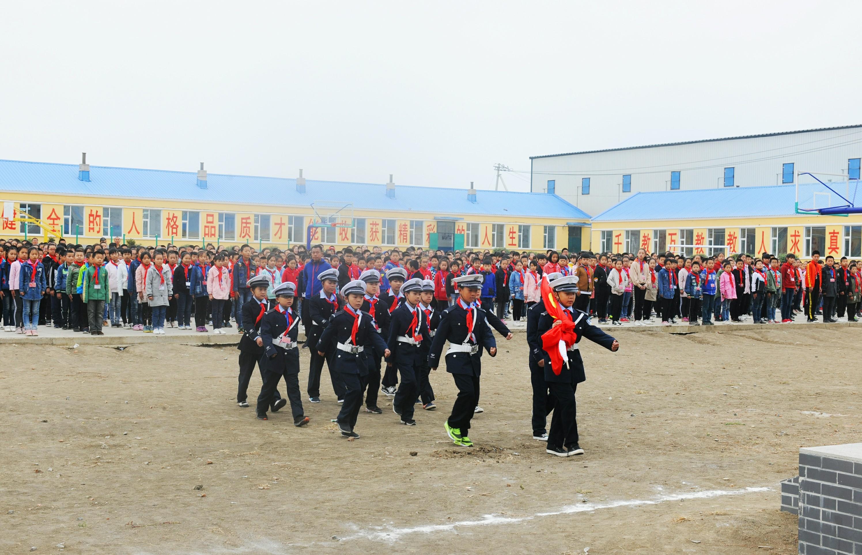 "净水濯心"公益活动—巴吉垒镇中心小学捐助仪式圆满成功!